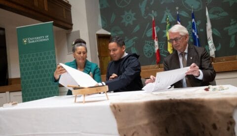 Prof. Airini, Inuit Tapiriit Kanatami president Natan Obed, and University of Saskatchewan president Peter Stoicheff during a ceremonial signing of an agreement to secure verification of Inuit students at the university. Photo: University of Saskatchewan